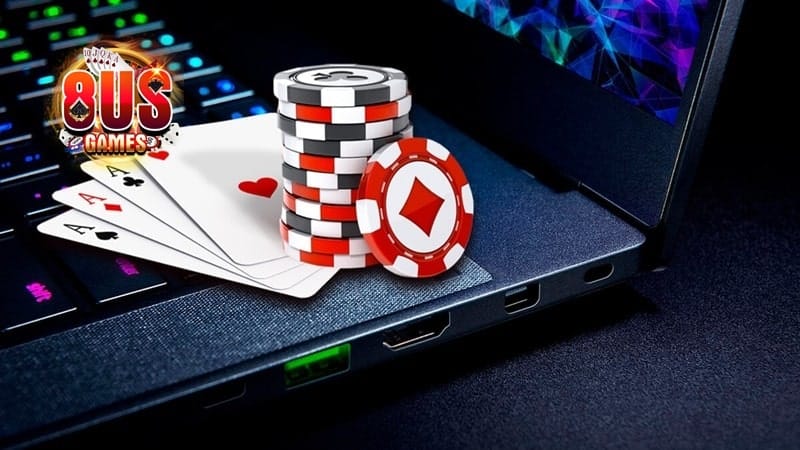 Người chơi cần nghiên cứu để biết Xì Tố trực tuyến có gì đặc biệt